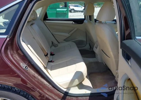 2012 Volkswagen Passat 2.5L Se из США, поврежденный, VIN 1VWBP7A39CC007048